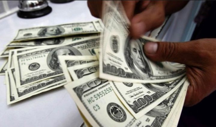 Valyuta hərracı başa çatdı - MƏZƏNNƏ