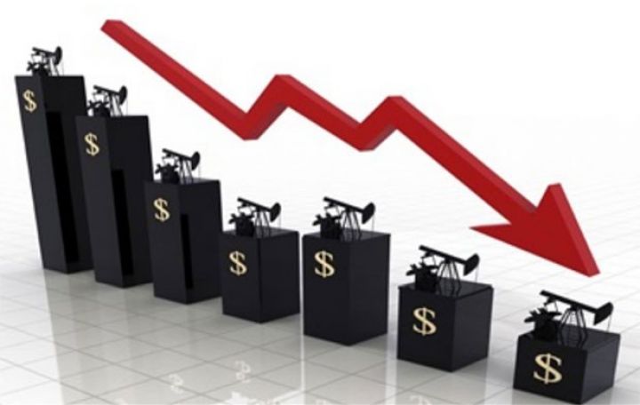 "Neftin qiyməti 40 dollara düşə bilər" xəbərdarlığı edildi