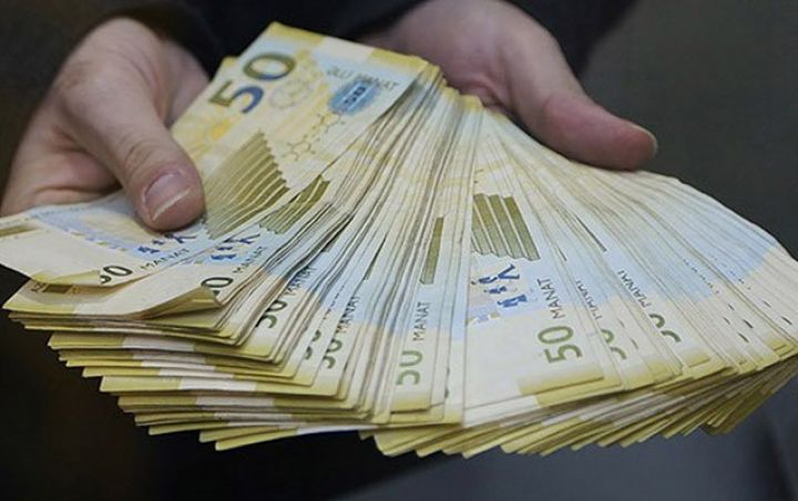 Satış təmsilçisi şirkətin böyük məbləğdə pulunu ələ keçirib