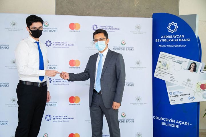 Azərbaycan Beynəlxalq Bankından “Təhsil Kartı”