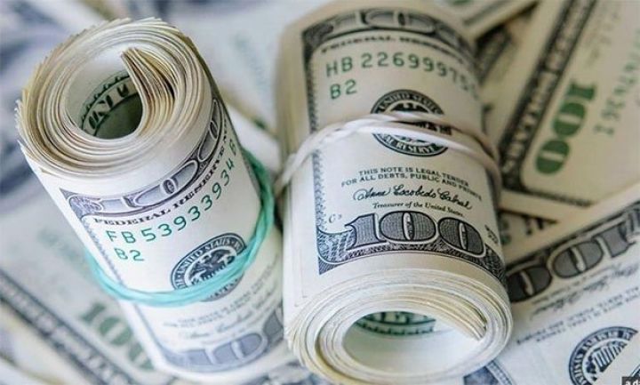 Dolların sabaha olan rəsmi məzənnəsi açıqlandı