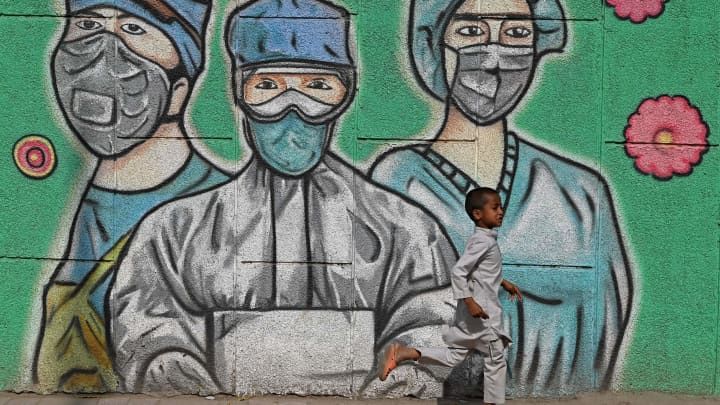 Dünyanın ən böyük 10 iqtisadiyyatı pandemiyadan əvvəl və sonra...