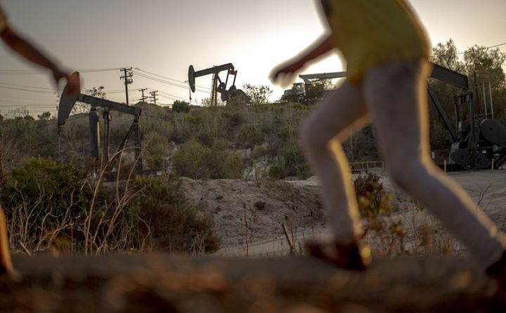 ABŞ OPEC-ə neft qiymətlərini aşağı salmaq üçün təzyiq göstərir - AĞ EV