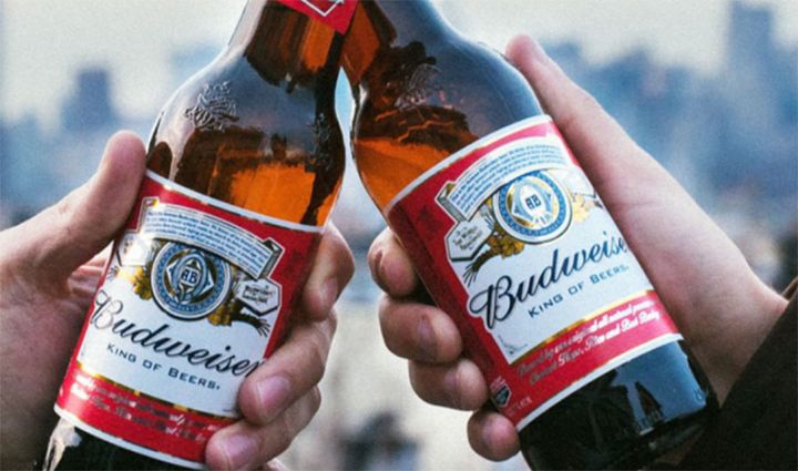 Pivə nəhəngi mənfəətini 872 milyon dollara qədər artırıb