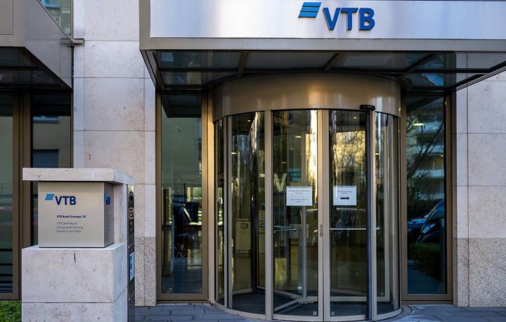 VTB-nin Avropa bazarını tərk edəcəyi bildirilir