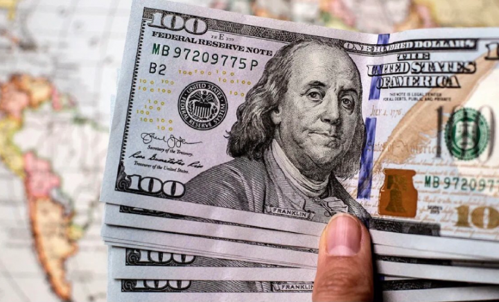 Dolların İyulun 18-nə rəsmi məzənnəsi müəyyən olunub
