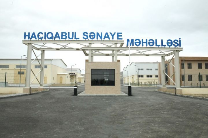 Hacıqabul Sənaye Məhəlləsində məhsul istehsalı 8 dəfədən çox artb