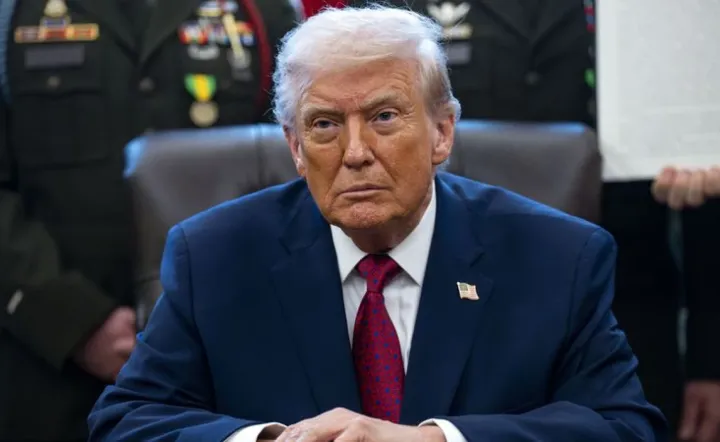 ABŞ Venesuela hakimiyyətini “terror təşkilatı” kimi tanıdı, neft tankerlərinin bloklanması ilə bağlı göstəriş verdi