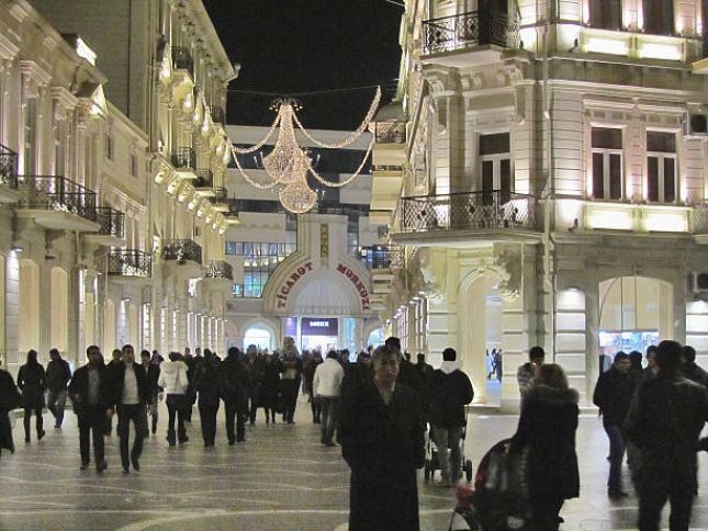 Azərbaycana körfəz və MDB ölkələrindən gələnlərin sayı azalıb