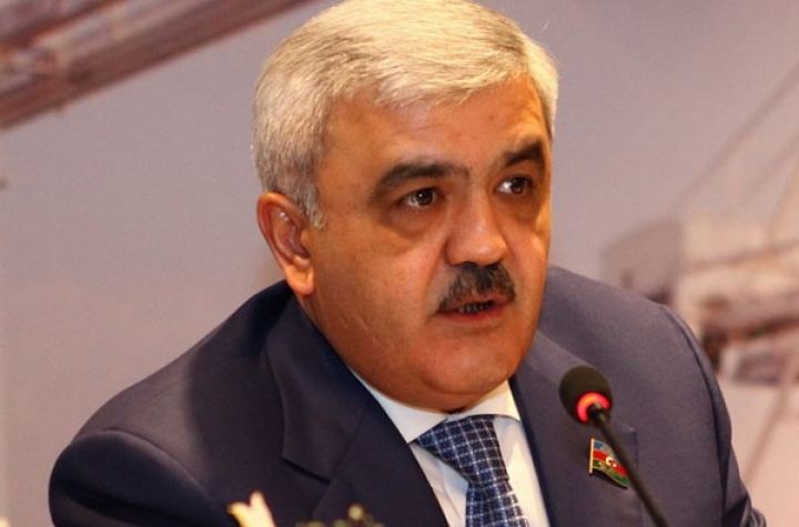 Rövnəq Abdullayev Sankt-Peterburqa səfər edib