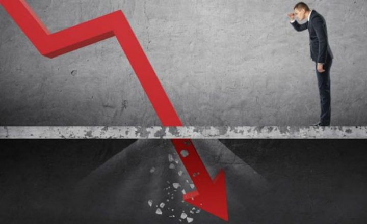 250 milyon manat zərəri yığılmış bankın müştərilərə verdiyi kreditlər artmayıb