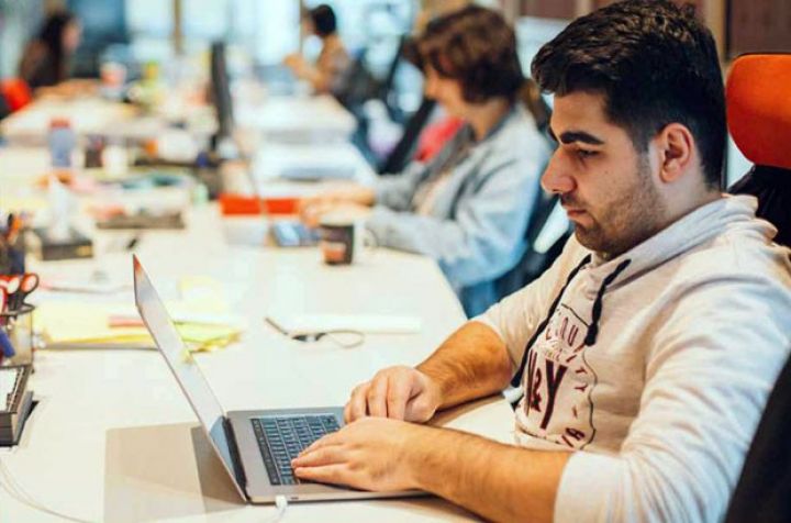 748 işçisi üçün 51 milyon manat xərcləmiş bank 