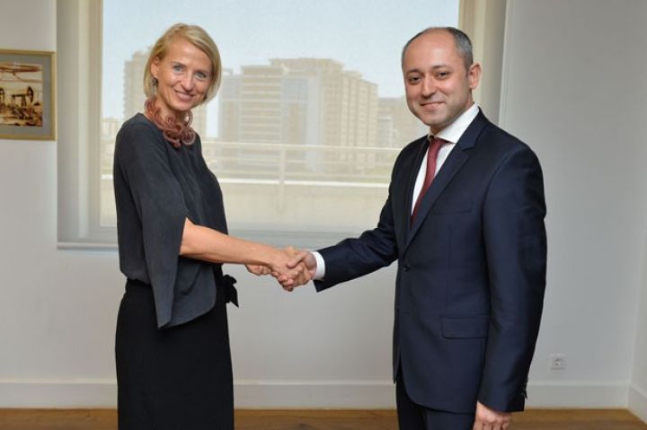 AccessBank-da əsas səhmdarının nümayəndə heyətilə görüş - İNKİŞAF STRATEGİYASI MÜZAKİRƏ EDİLİB