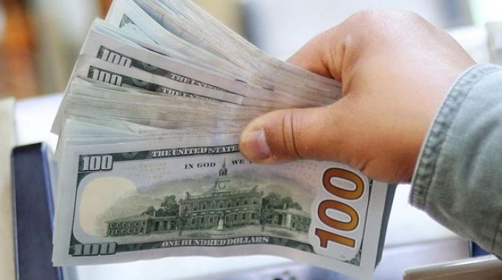 Banklarda Dollar və Avronun alış-satış qiymətləri