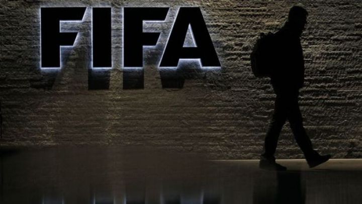 "Futbolun dünyadakı gəlir itkisi 10-14 milyard sterlinq olacaq"