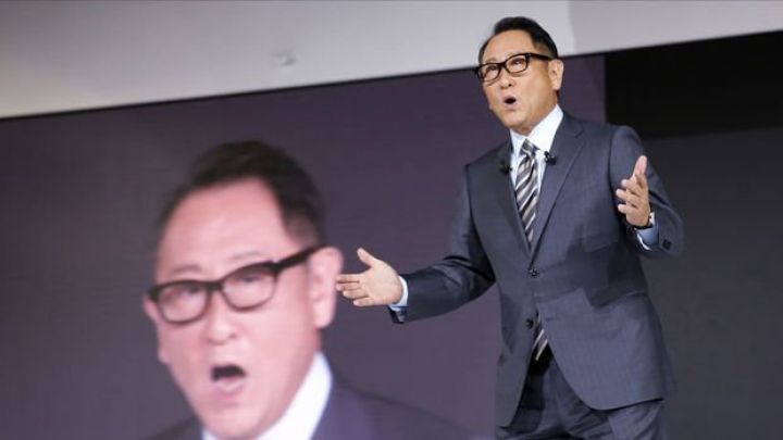 Toyota-dan Apple-ə avtomobil xəbərdarlığı: "O qədər asan deyil"