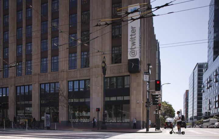 Elon Musk Twitter-i satın aldığını elan etdikdən sonra 29 milyard dollar itirdi