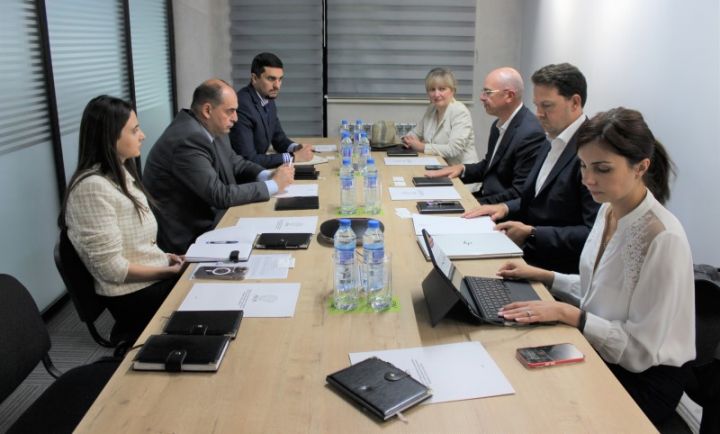 AREA bp şirkəti ilə “Şəfəq” günəş enerjisi layihəsini müzakirə edib