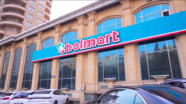 "Bolmart"ın “Təzə Bazar” filialı fəaliyyətini bərpa etdi
