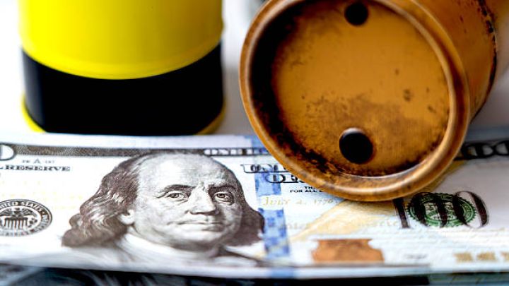 Rusiyanın neft və qaz gəlirləri azalır